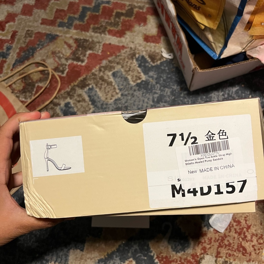 New In Box Heels - Picture 4 of 4